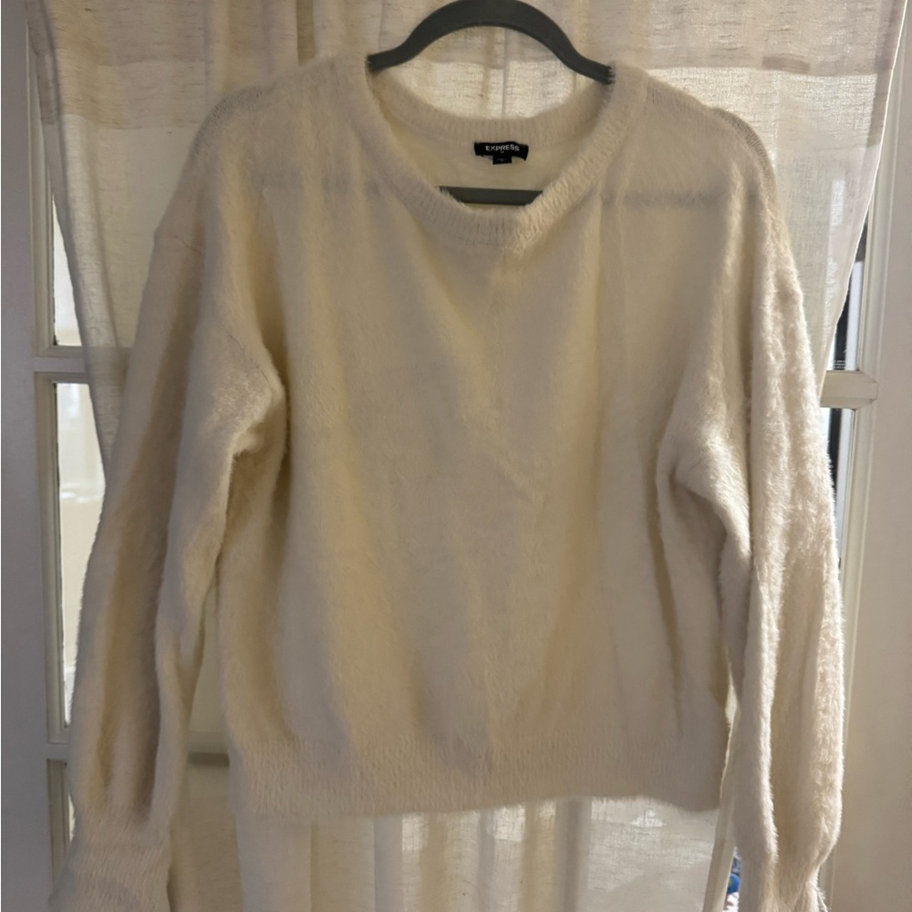 Express Cream V-Neck Sweater